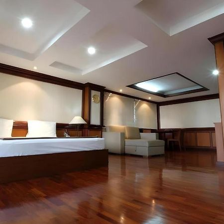 Alameda Suites Hotel Bangkok Extérieur photo