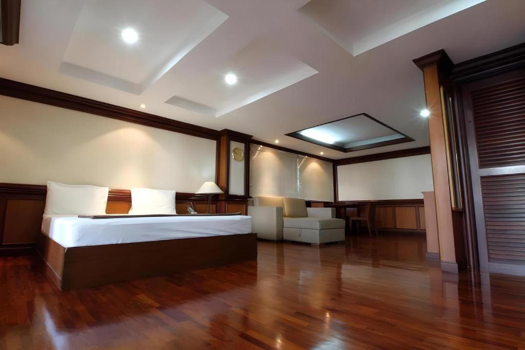 Alameda Suites Hotel Bangkok Extérieur photo