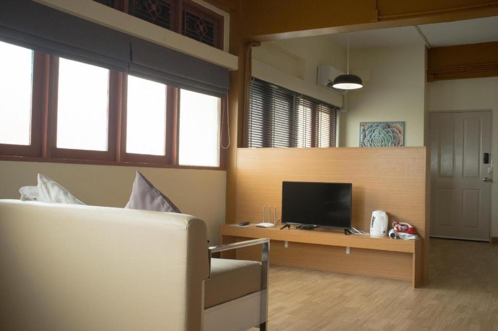 Alameda Suites Hotel Bangkok Extérieur photo