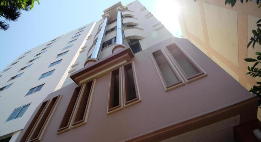 Alameda Suites Hotel Bangkok Extérieur photo